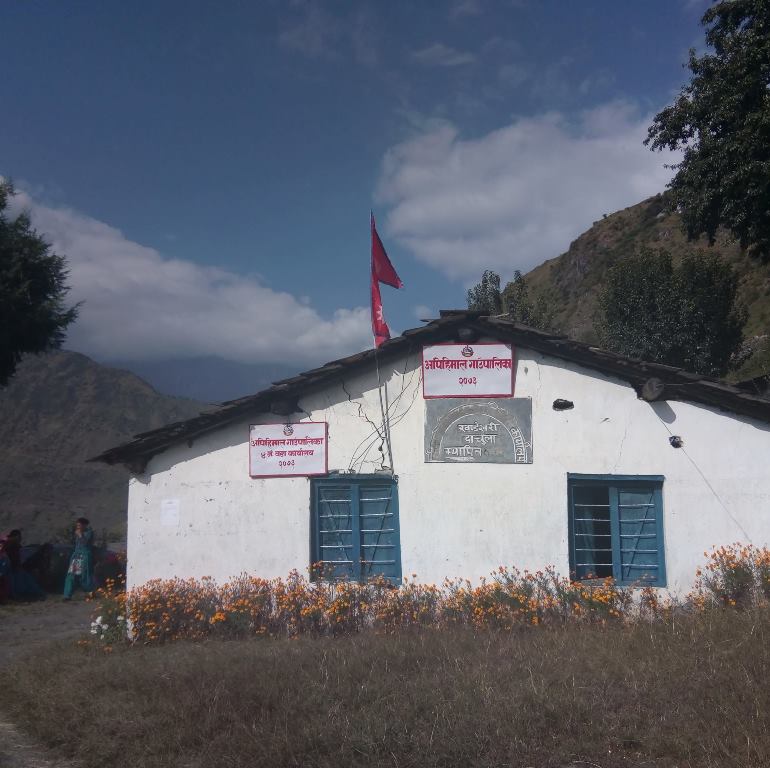 दार्चुलाको अपिहिमाल गाउँपालिकामा तालाबन्दी 